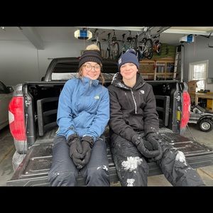 Meet your Posher, Olivia